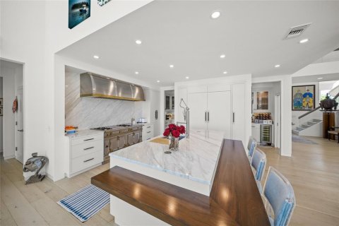Casa en venta en Sarasota, Florida, 5 dormitorios, 637.5 m2 № 1916742 - foto 13