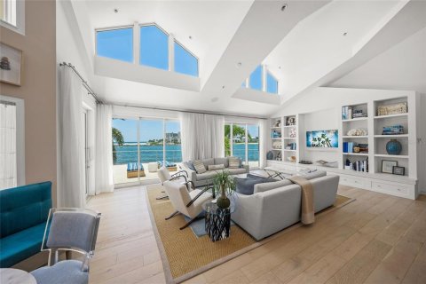 Casa en venta en Sarasota, Florida, 5 dormitorios, 637.5 m2 № 1916742 - foto 4