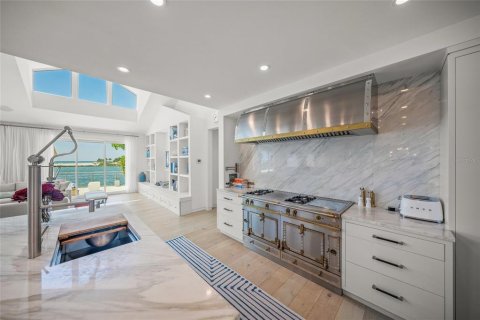 Casa en venta en Sarasota, Florida, 5 dormitorios, 637.5 m2 № 1916742 - foto 5