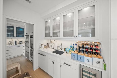 Casa en venta en Sarasota, Florida, 5 dormitorios, 637.5 m2 № 1916742 - foto 17
