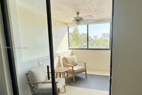 Снять в аренду кондоминиум в Майами-Бич, Флорида 1 спальня, 62.24м2, № 2009297 - фото 7