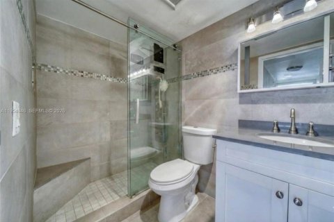 Снять в аренду кондоминиум в Майами-Бич, Флорида 1 спальня, 62.24м2, № 2009297 - фото 12