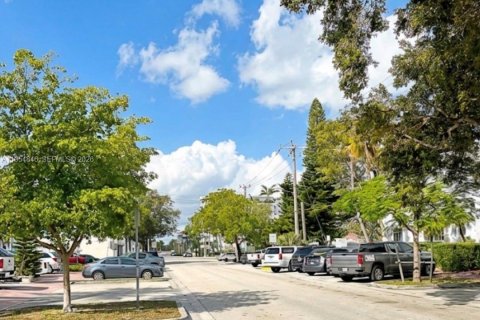 Снять в аренду кондоминиум в Майами-Бич, Флорида 1 спальня, 62.24м2, № 2009297 - фото 18