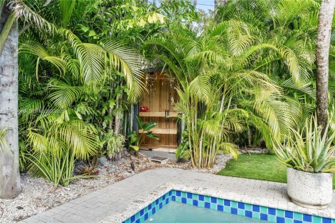 Casa en venta en Coral Gables, Florida, 4 dormitorios, 247.86 m2 № 2027193 - foto 8