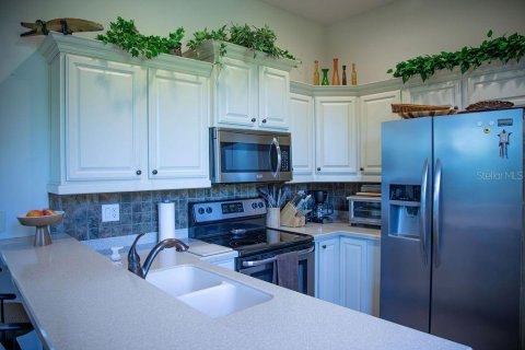 House in Lake Wales, Florida 4 bedrooms, 191.01 sq.m. № 1878145 - photo 6