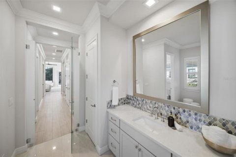 Villa ou maison à vendre à Lakewood Ranch, Floride: 3 chambres, 312.71 m2 № 2416947 - photo 28