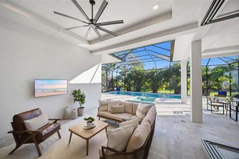Villa ou maison à vendre à Lakewood Ranch, Floride: 3 chambres, 312.71 m2 № 2416947 - photo 11