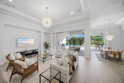 Villa ou maison à vendre à Lakewood Ranch, Floride: 3 chambres, 312.71 m2 № 2416947 - photo 3