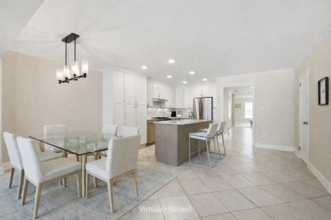 Condo in Vero Beach, Florida, 2 bedrooms  № 2249908 - photo 15