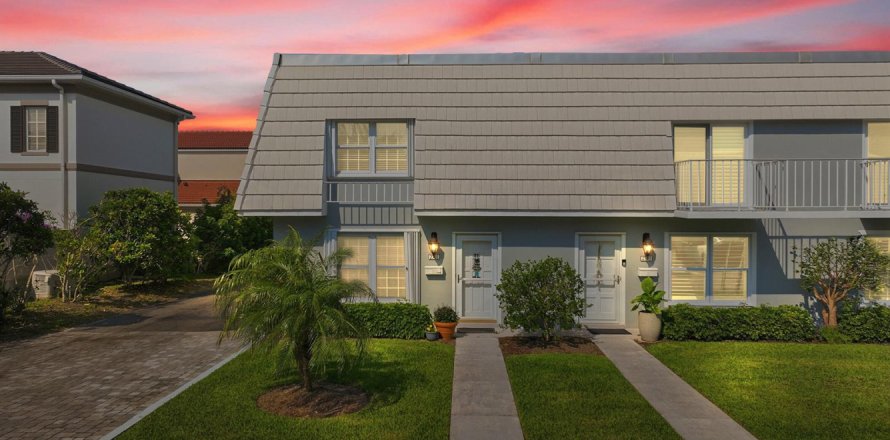 Condo in Vero Beach, Florida, 2 bedrooms  № 2249908