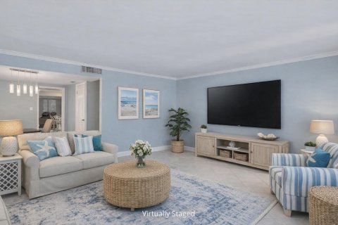 Condo in Vero Beach, Florida, 2 bedrooms  № 2249908 - photo 7