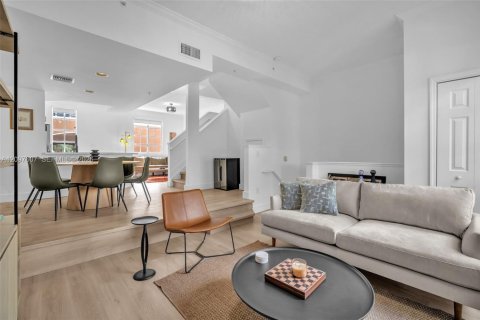 Купить кондоминиум в Авентура, Флорида 2 спальни, 117.99м2, № 2411953 - фото 4