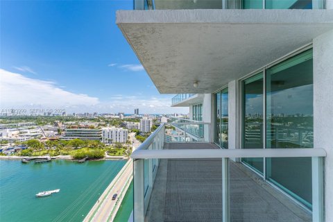 Copropriété à louer à Miami Beach, Floride: 2 chambres, 135.92 m2 № 1990722 - photo 27