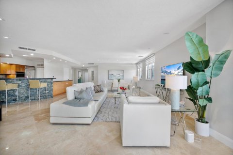 Copropriété à vendre à Fort Lauderdale, Floride: 2 chambres, 211.17 m2 № 2174293 - photo 15