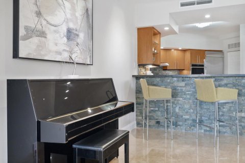 Copropriété à vendre à Fort Lauderdale, Floride: 2 chambres, 211.17 m2 № 2174293 - photo 27