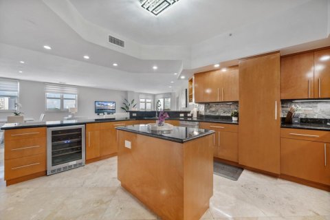 Copropriété à vendre à Fort Lauderdale, Floride: 2 chambres, 211.17 m2 № 2174293 - photo 19
