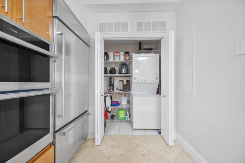 Copropriété à vendre à Fort Lauderdale, Floride: 2 chambres, 211.17 m2 № 2174293 - photo 26