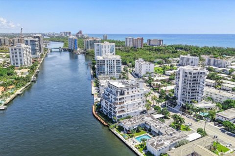 Copropriété à vendre à Fort Lauderdale, Floride: 2 chambres, 211.17 m2 № 2174293 - photo 11