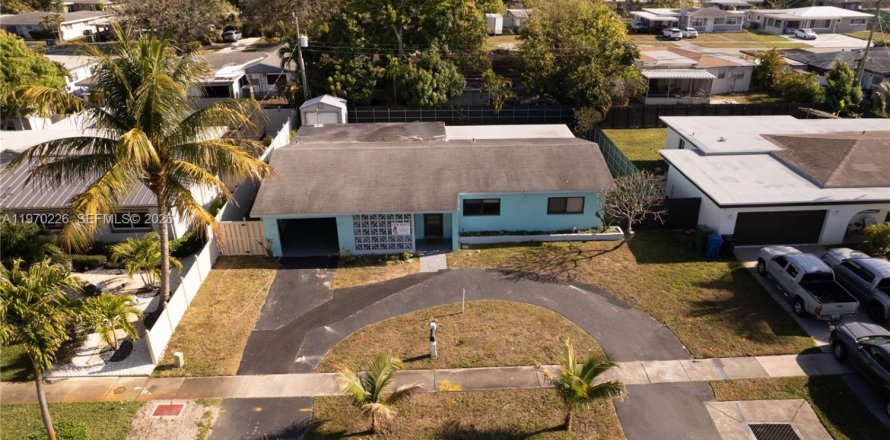 Casa en Fort Lauderdale, Florida 3 dormitorios, 160.44 m2 № 2031036