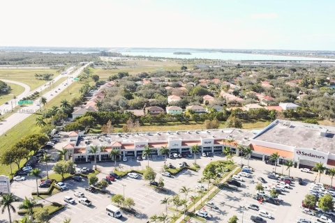 Commercial property in Hialeah, Florida № 1764692 - photo 4