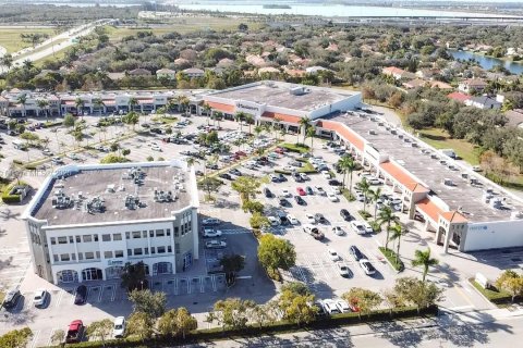 Commercial property in Hialeah, Florida № 1764692 - photo 3