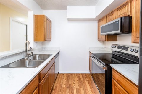Townhouse in Jacksonville, Florida 2 bedrooms, 94.76 sq.m. № 1583704 - photo 16