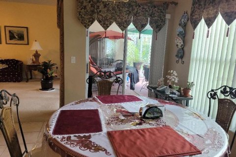 House in Kissimmee, Florida 3 bedrooms, 210.61 sq.m. № 1439460 - photo 9