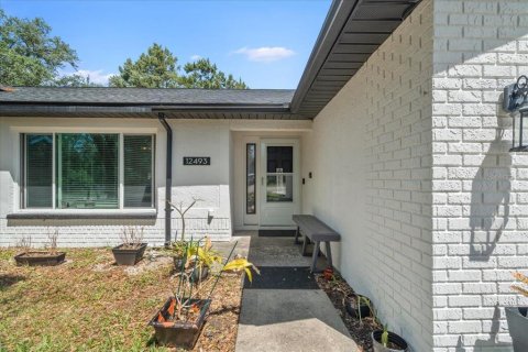 Casa en venta en Spring Hill, Florida, 4 dormitorios, 187.57 m2 № 1681913 - foto 4