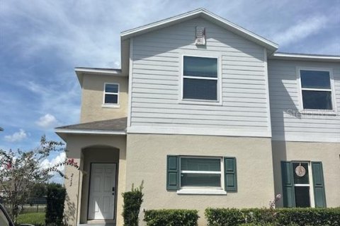 Townhouse in Davenport, Florida 3 bedrooms, 183.95 sq.m. № 2310679
