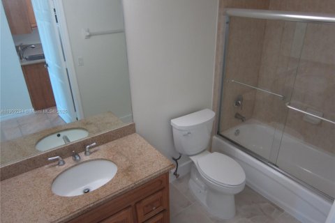 Снять в аренду кондоминиум в Майами, Флорида 37.16м2, № 1951636 - фото 8