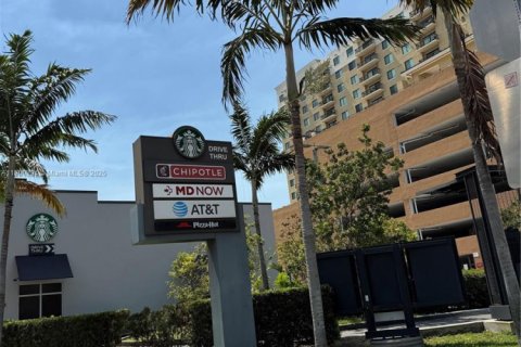 Снять в аренду кондоминиум в Майами, Флорида 37.16м2, № 1951636 - фото 30