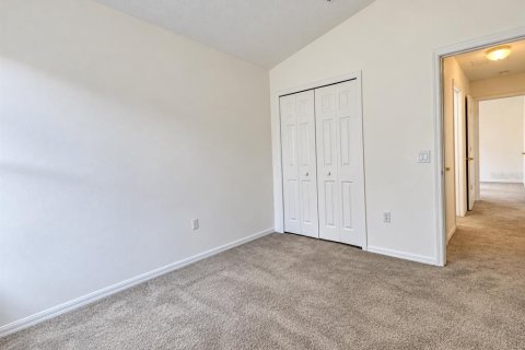 Villa ou maison à louer à Kissimmee, Floride: 4 chambres, 159.79 m2 № 2431887 - photo 14