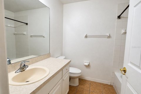 Villa ou maison à louer à Kissimmee, Floride: 4 chambres, 159.79 m2 № 2431887 - photo 17