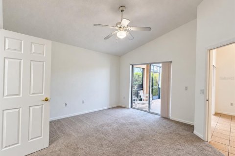 Villa ou maison à louer à Kissimmee, Floride: 4 chambres, 159.79 m2 № 2431887 - photo 6