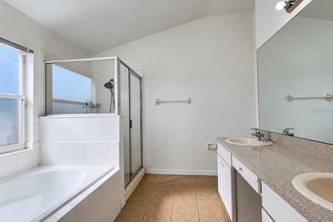 Villa ou maison à louer à Kissimmee, Floride: 4 chambres, 159.79 m2 № 2431887 - photo 22