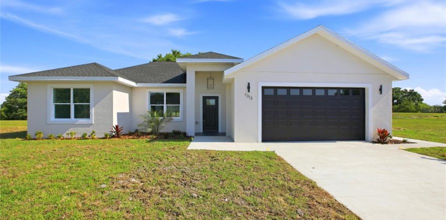 Casa en Sebring, Florida 3 dormitorios, 138.24 m2 № 2220930