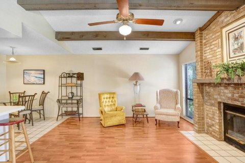 House in Seffner, Florida 4 bedrooms, 178.74 sq.m. № 1758137 - photo 11