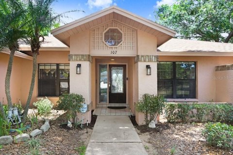 House in Seffner, Florida 4 bedrooms, 178.74 sq.m. № 1758137 - photo 5