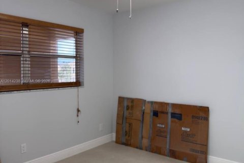 Condominio en venta en Tamarac, Florida, 2 dormitorios № 2076408 - foto 11