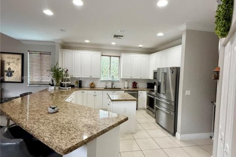 House in Homestead, Florida 5 bedrooms, 331.38 sq.m. № 1993187 - photo 5