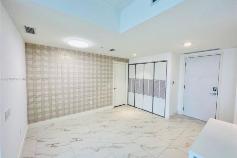 Condo in Sunrise, Florida, 2 bedrooms  № 1927357 - photo 19