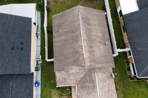 Villa ou maison à vendre à Kissimmee, Floride: 4 chambres, 146.51 m2 № 2354303 - photo 9