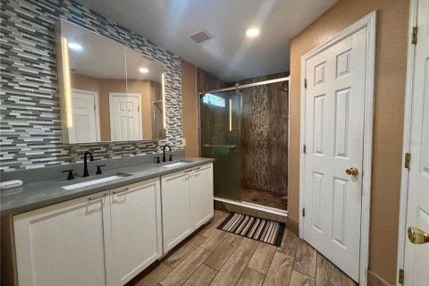 Villa ou maison à vendre à Kissimmee, Floride: 4 chambres, 146.51 m2 № 2354303 - photo 6