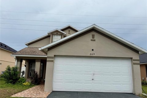 House in Kissimmee, Florida 4 bedrooms, 146.51 sq.m. № 2354303