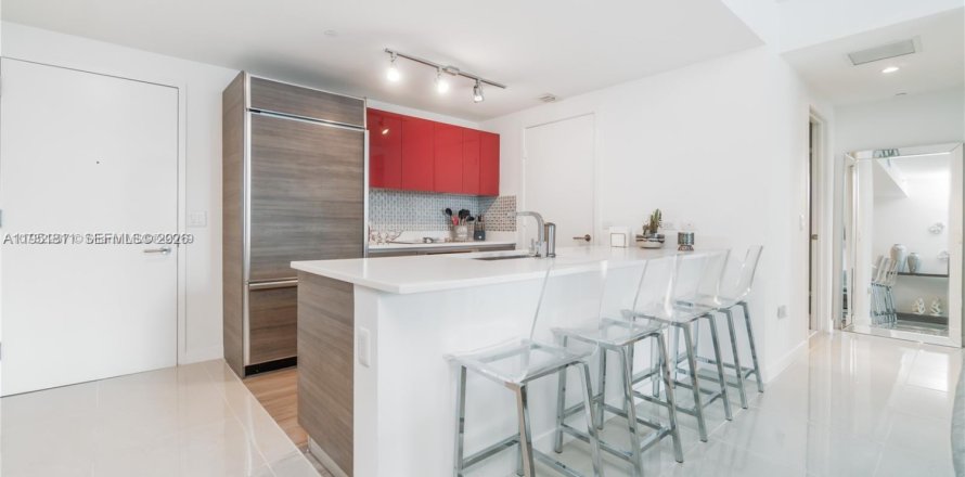 Condo in Miami, Florida, 1 bedroom  № 2006285