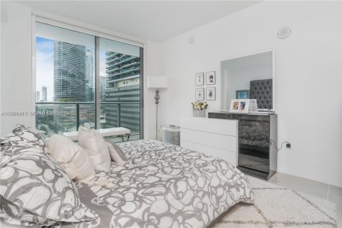 Condo in Miami, Florida, 1 bedroom  № 2006285 - photo 19