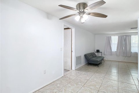 House in Hudson, Florida 3 bedrooms, 137.5 sq.m. № 1567701 - photo 12