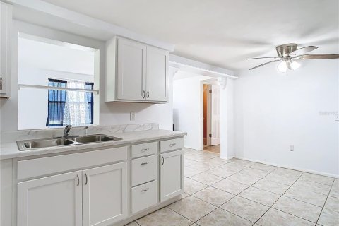 House in Hudson, Florida 3 bedrooms, 137.5 sq.m. № 1567701 - photo 9