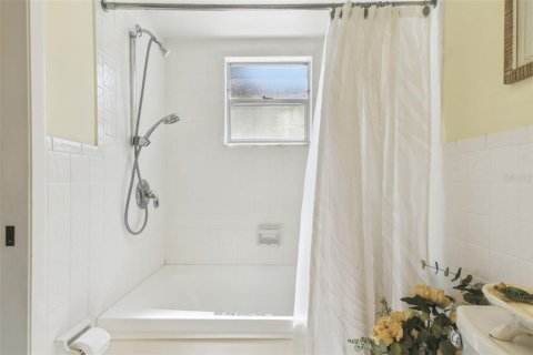 Casa en venta en Winter Haven, Florida, 2 dormitorios, 171.22 m2 № 1676935 - foto 22