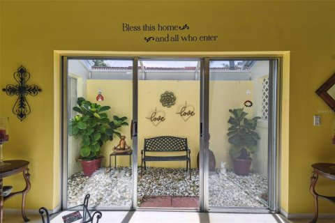 Casa en venta en Winter Haven, Florida, 2 dormitorios, 171.22 m2 № 1676935 - foto 12